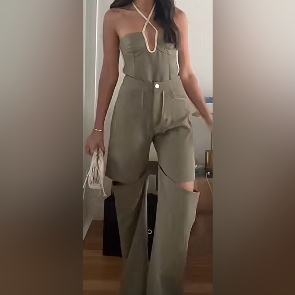 Paris Georgia set